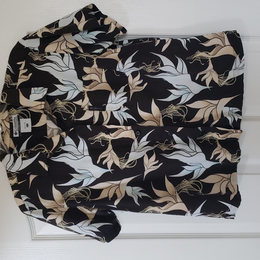 Ladie's floral blouse